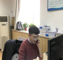 ms88明升侯勇老师和受资助学生家庭2